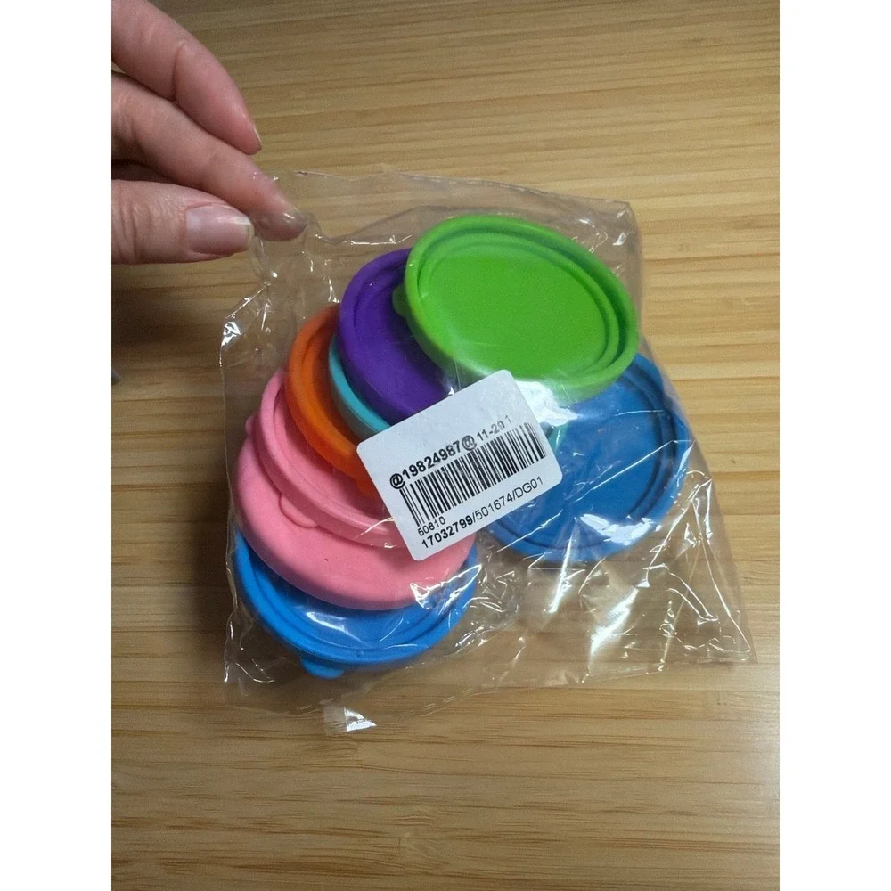 Set of 8 Silicone Leak Proof Condiment Container Lids 2.5